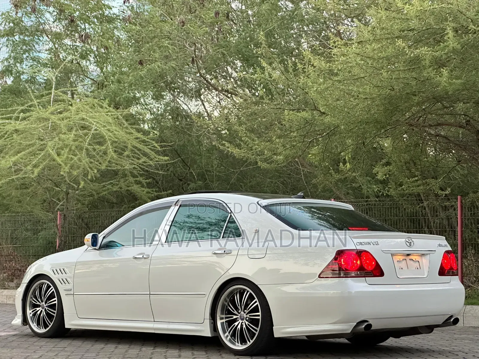 Toyota Crown 2006 White