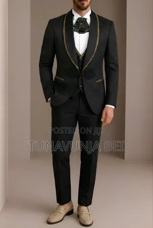 Black Smart  Suit Classic