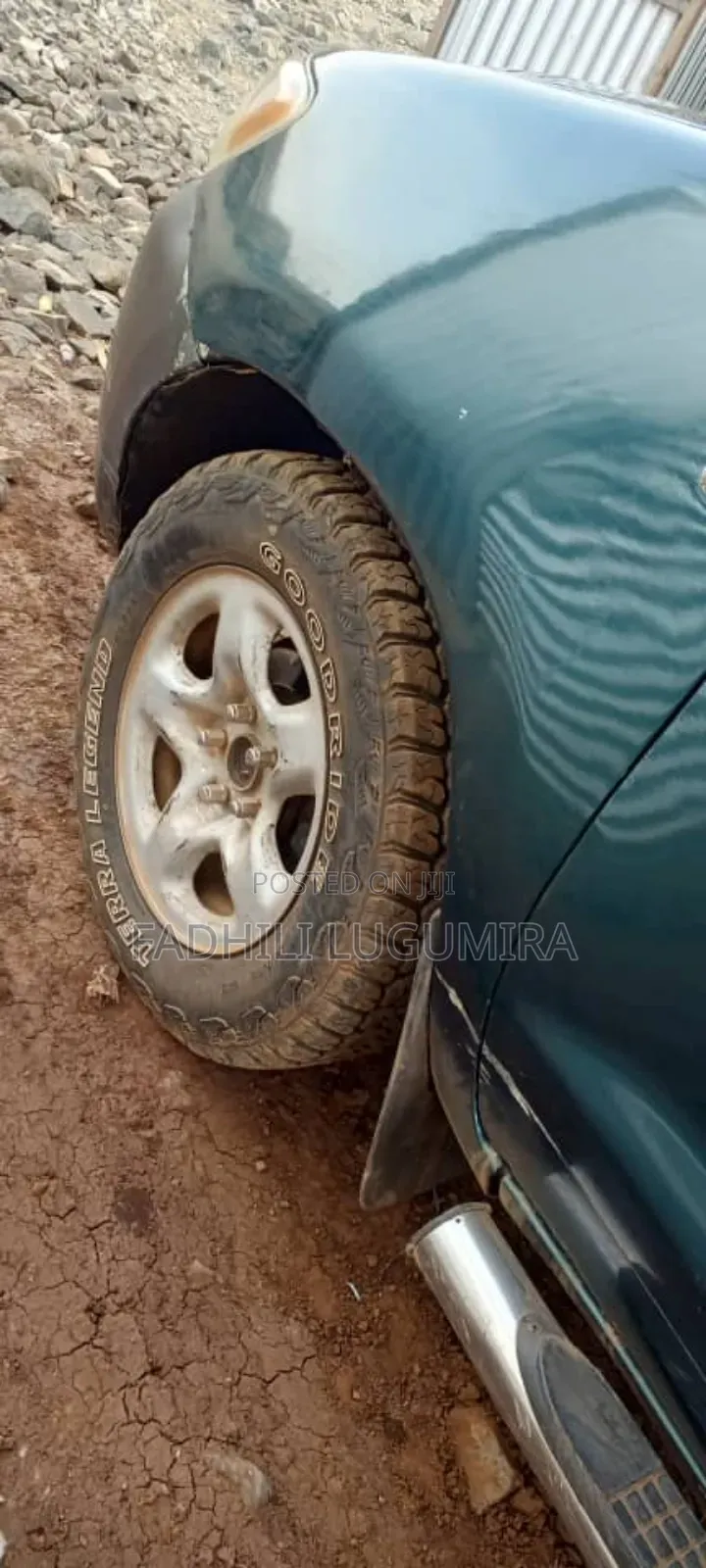 Toyota Hilux 2004 Green