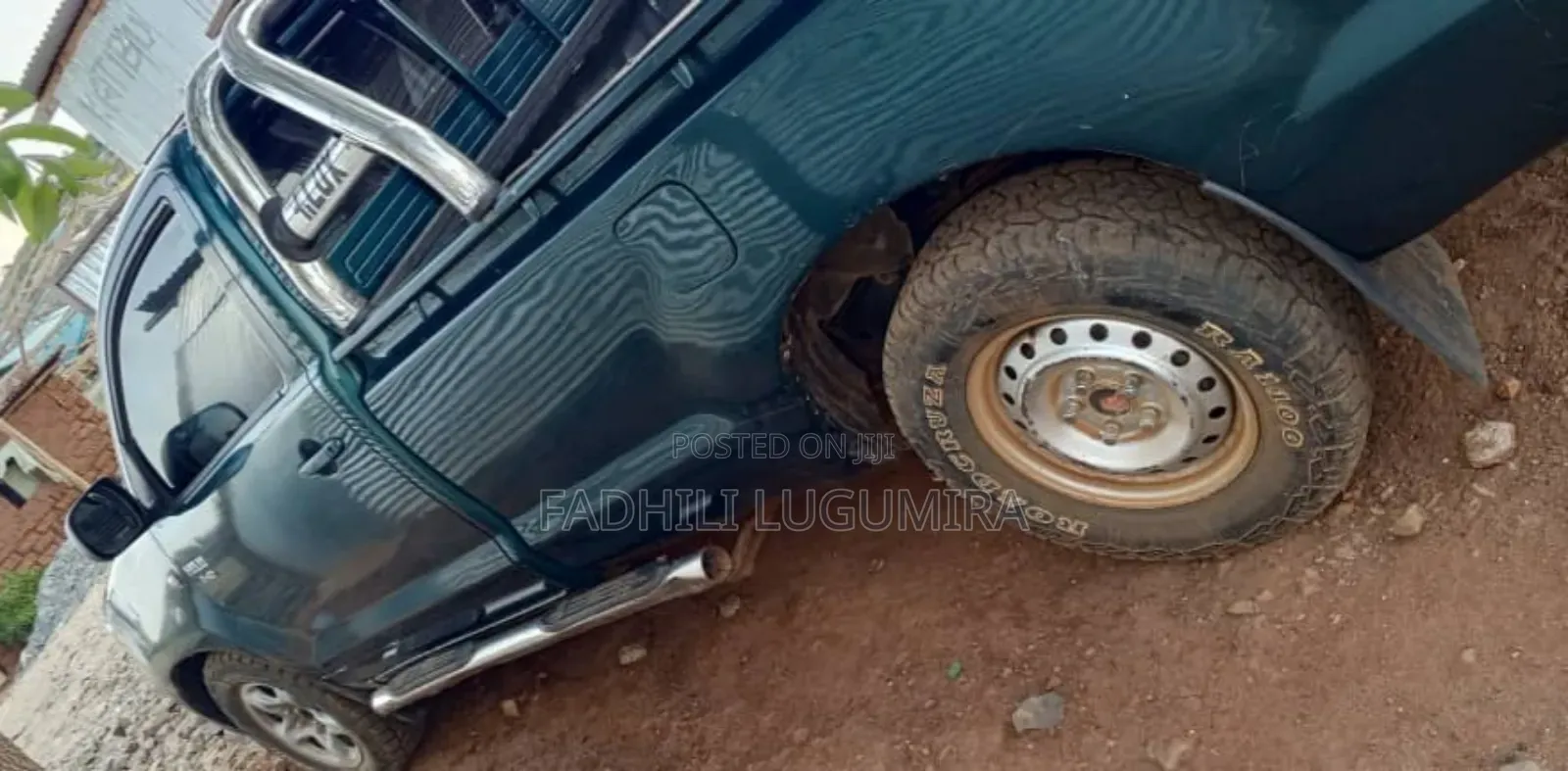 Toyota Hilux 2004 Green