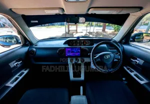 Toyota Corolla Rumion 2008 Black