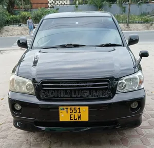 Toyota Kluger 2004 Black