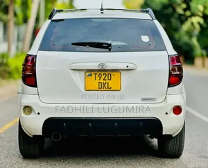 Toyota Voltz 2004 White