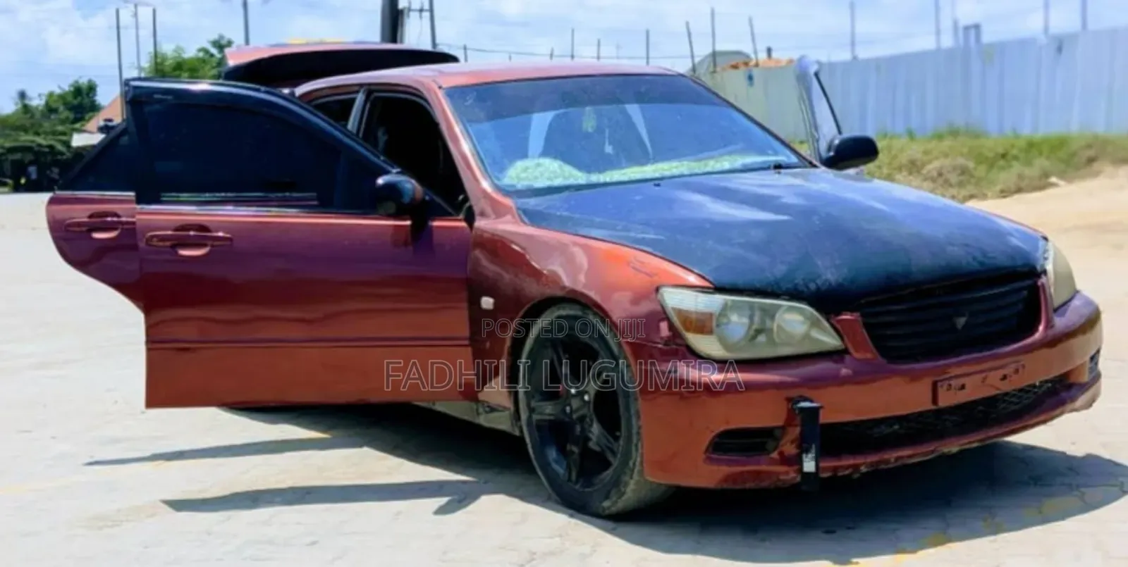 Toyota Altezza 2000 Maroon