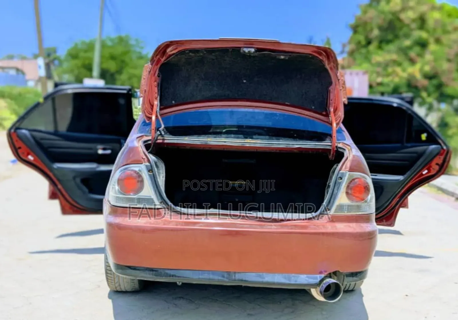 Toyota Altezza 2000 Maroon