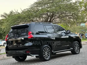 Toyota Land Cruiser Prado 2020 Black