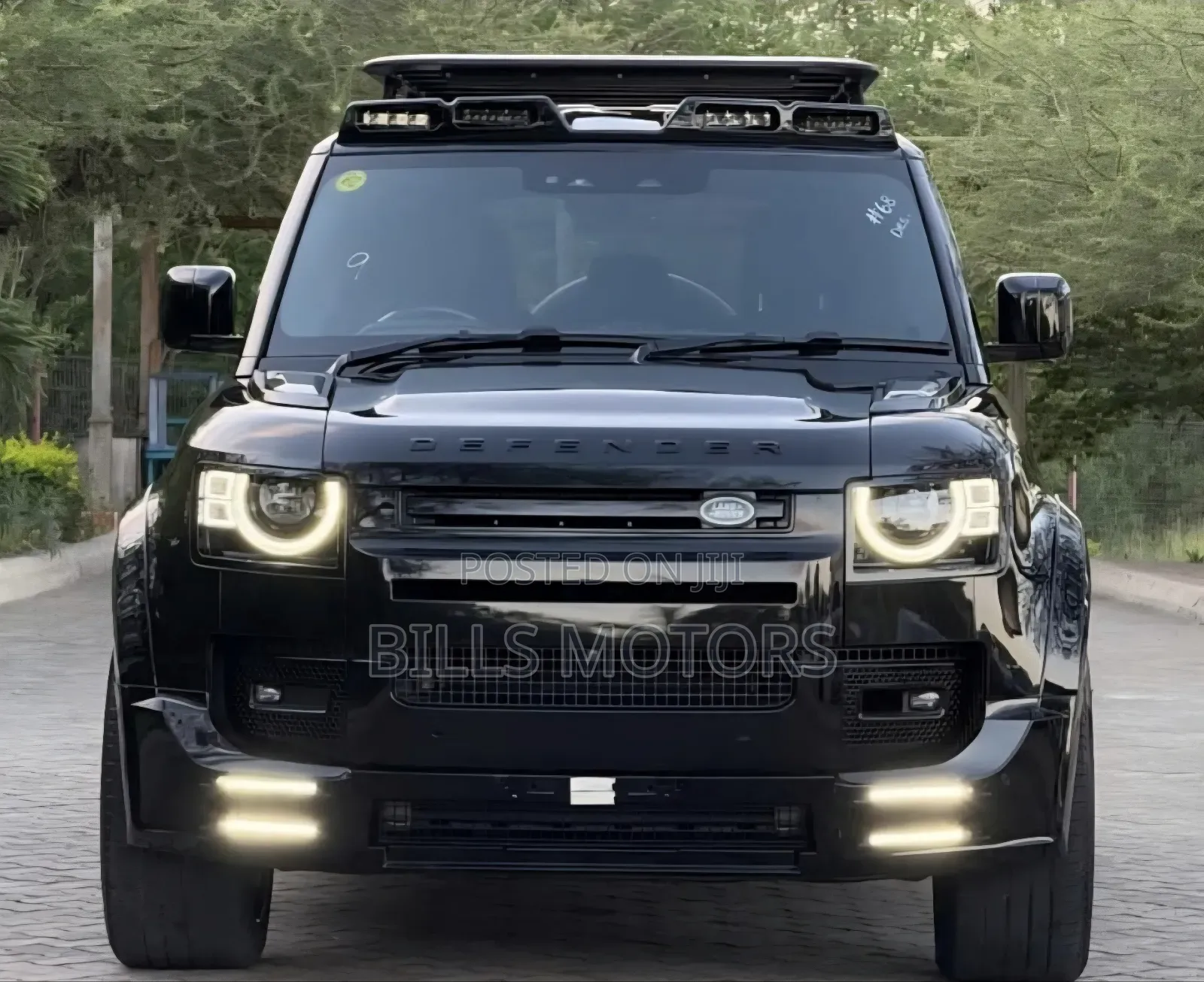Land Rover Defender 2022 Black