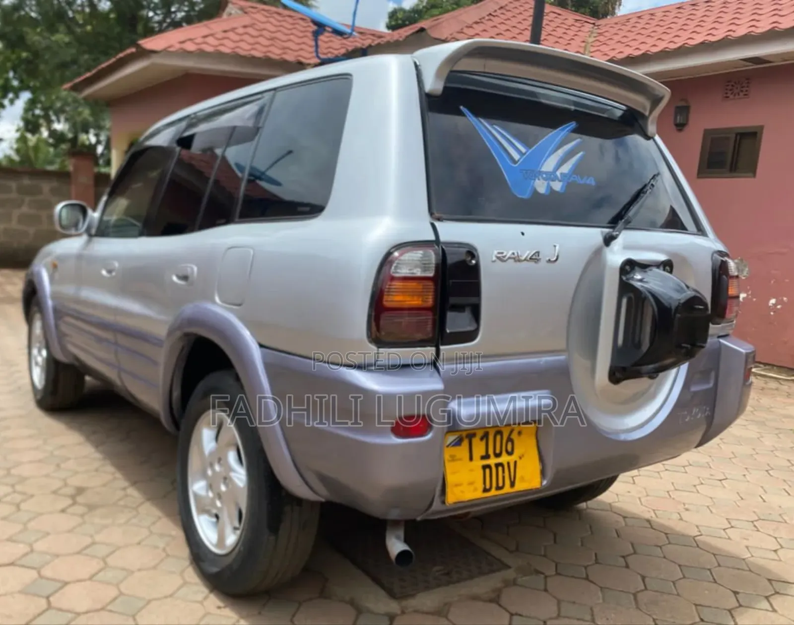 Toyota RAV4 Automatic 2000 Silver