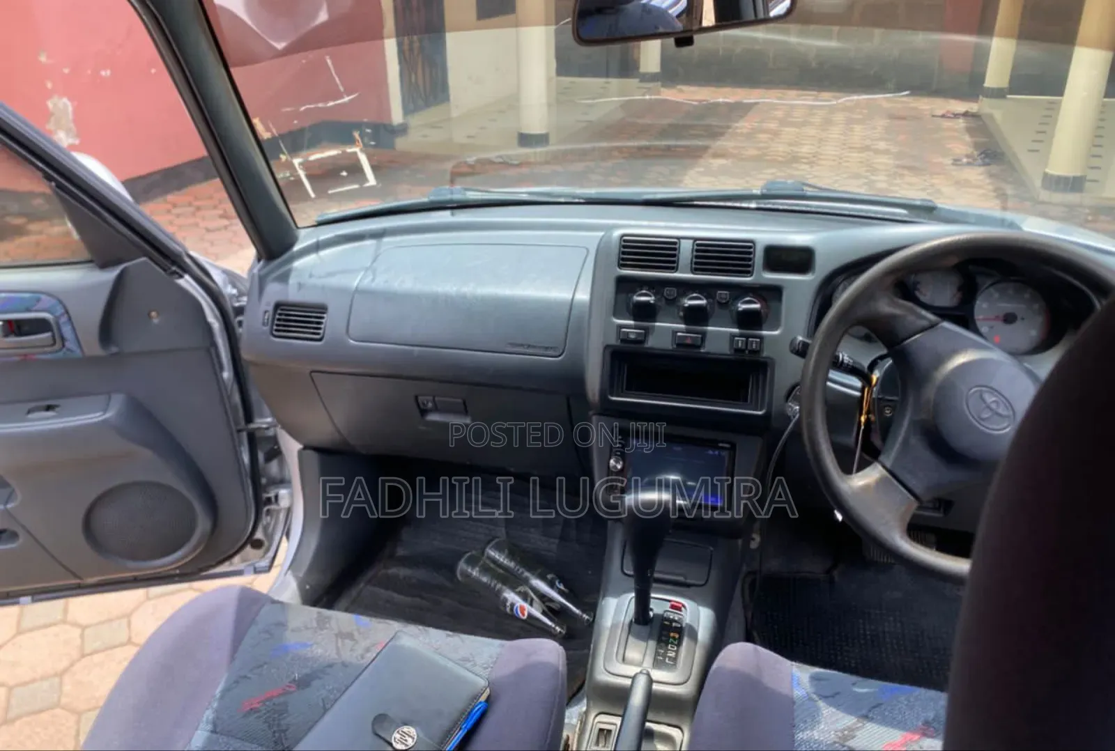 Toyota RAV4 Automatic 2000 Silver