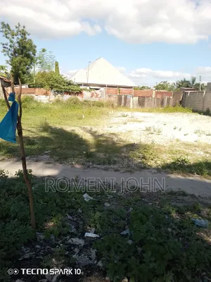 Kiwanja Sqmita 150 Kinauzwa Milioni 6.5 Ukonga Majohe Bwela
