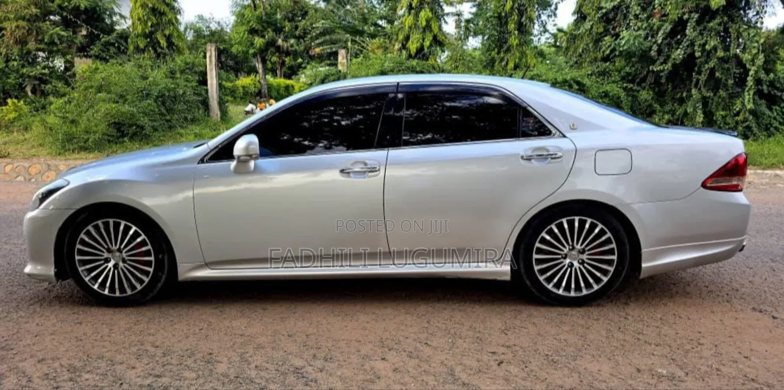 Toyota Crown 2011 Silver