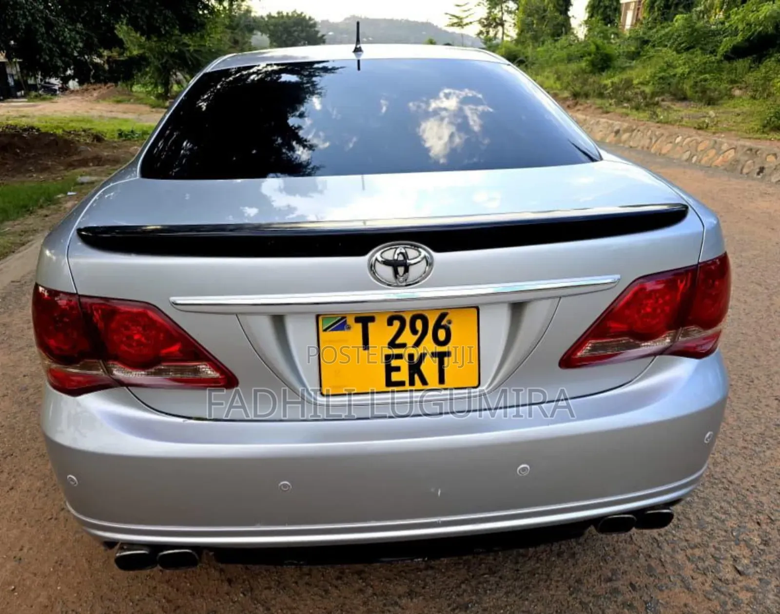 Toyota Crown 2011 Silver