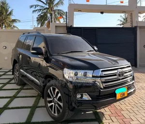 Toyota Land Cruiser 2014 Black