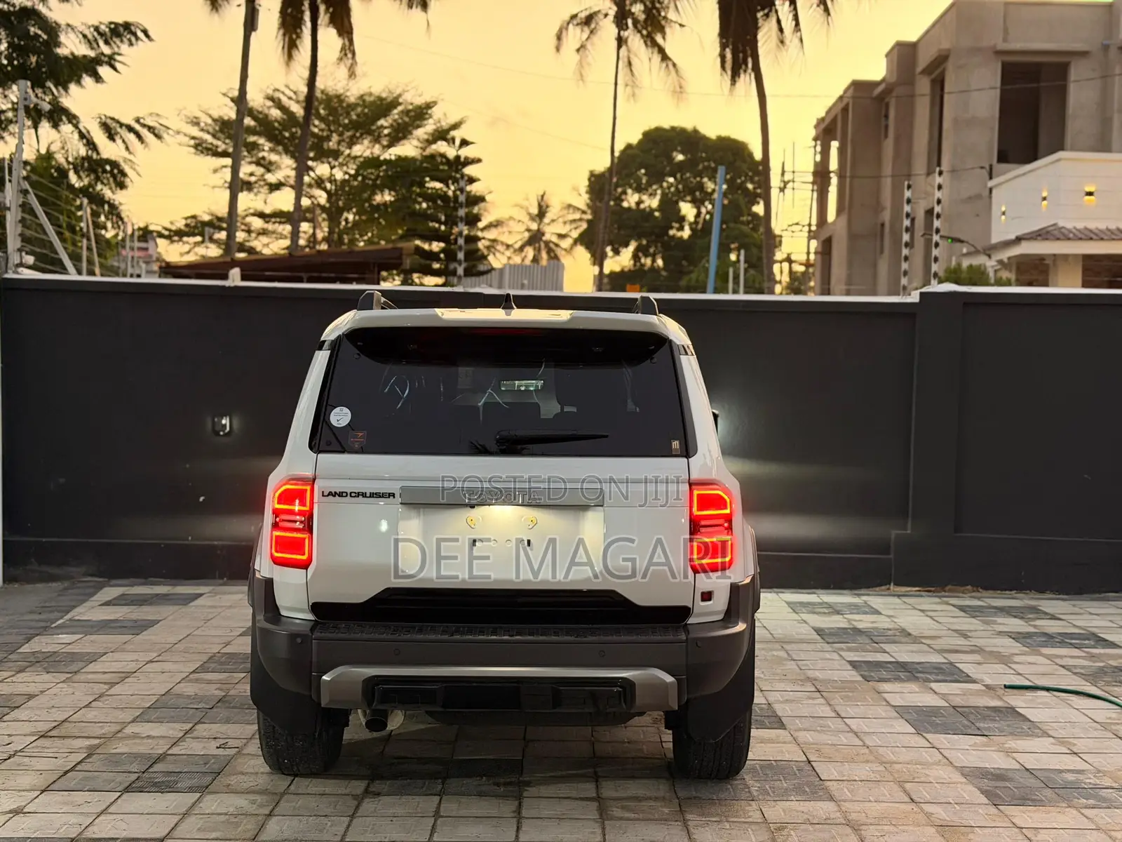 Toyota Land Cruiser Prado 2025