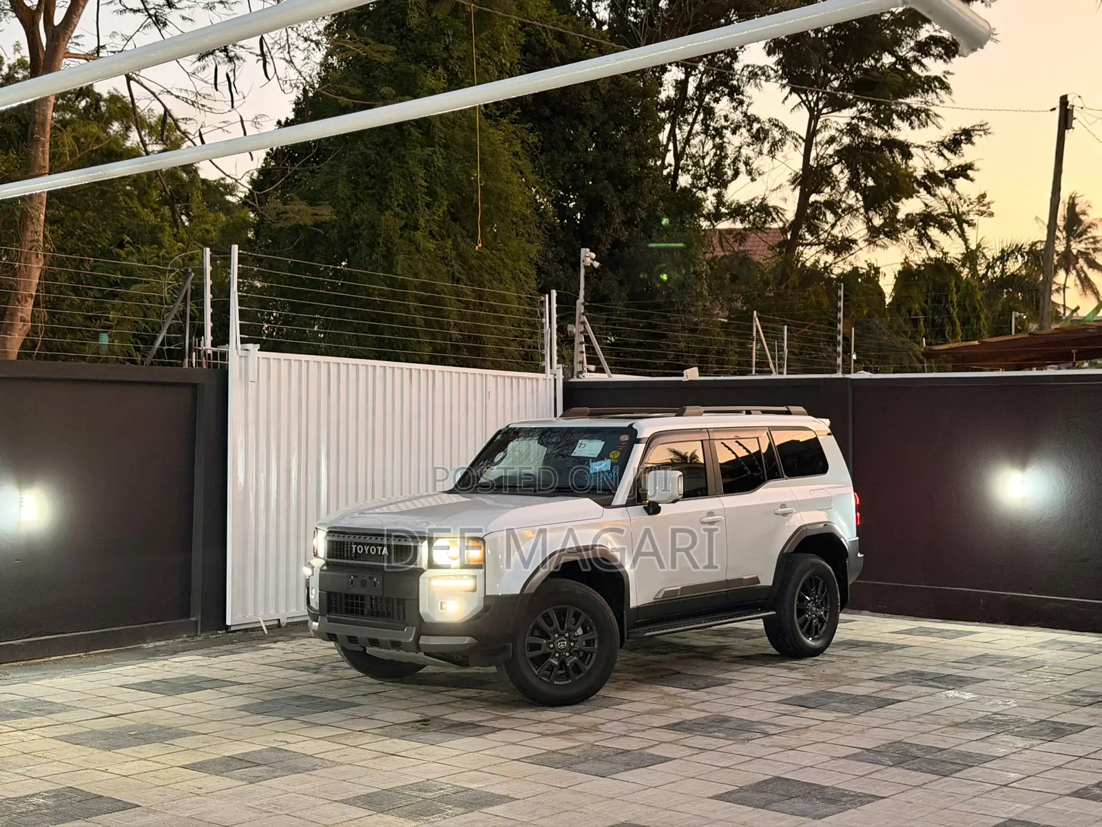 Toyota Land Cruiser Prado 2025