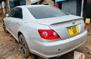 Toyota Mark X 2005 Silver