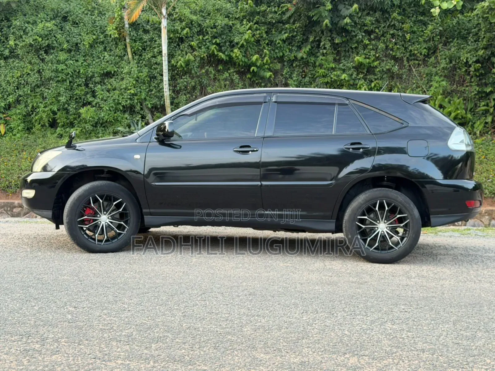 Toyota Harrier 2004 Black