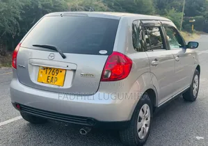 Mazda Verisa 2005 Silver
