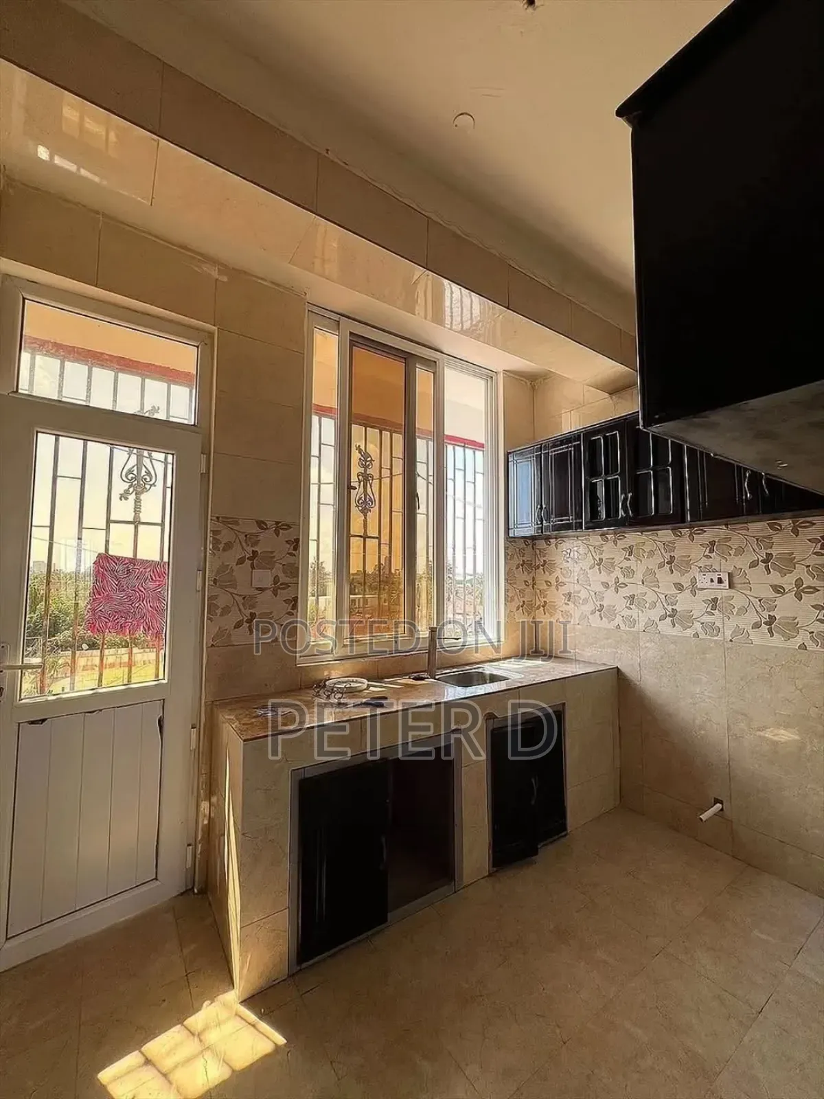 3bdrm Apartment in Mikocheni for rent