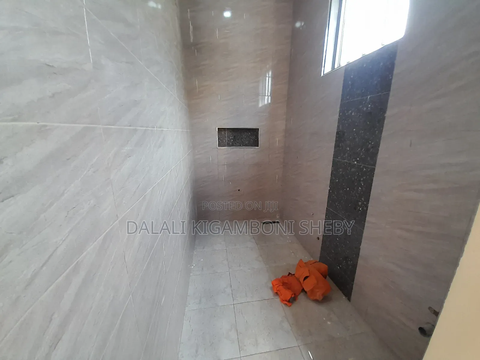 3bdrm Apartment in Kigamboni Kibugumo for rent