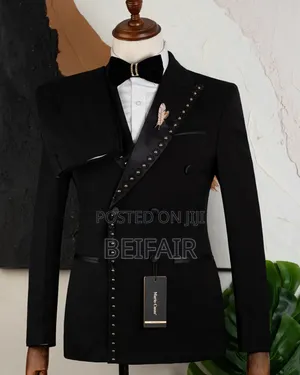 Black Suit Gold Stoney Taxedo Suit