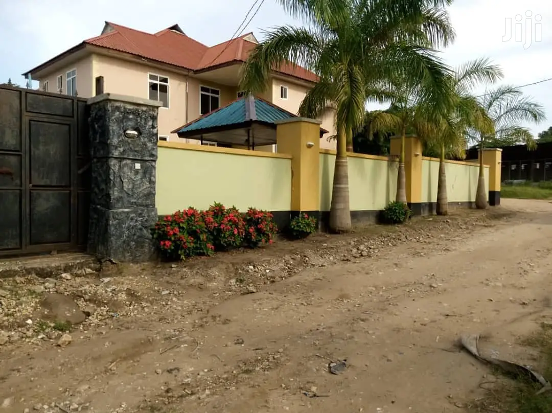 Hotel In Tegeta For Sale