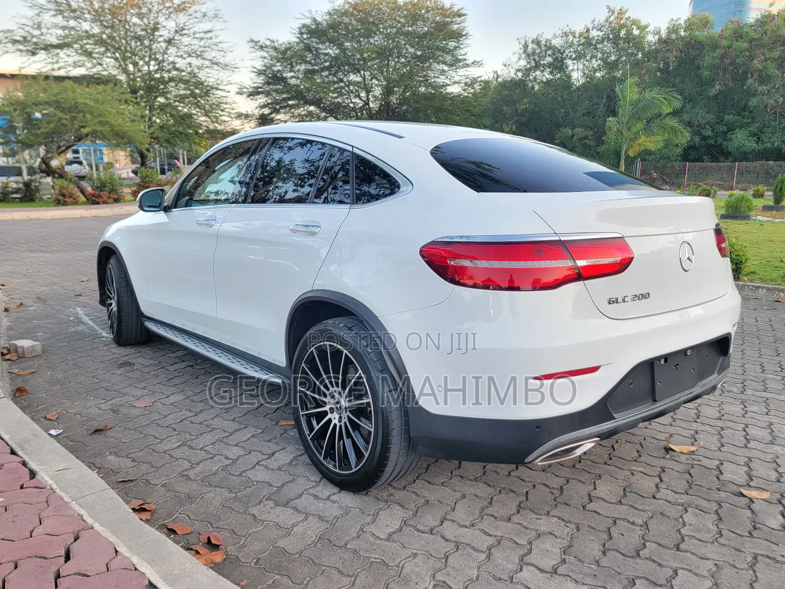Mercedes-Benz GLC-Class 2018 White