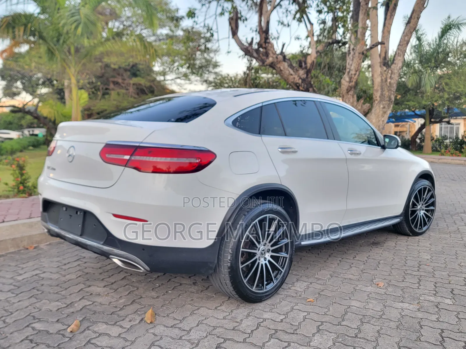 Mercedes-Benz GLC-Class 2018 White
