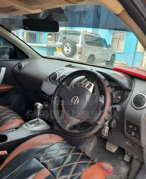 Nissan Dualis 2005 Maroon