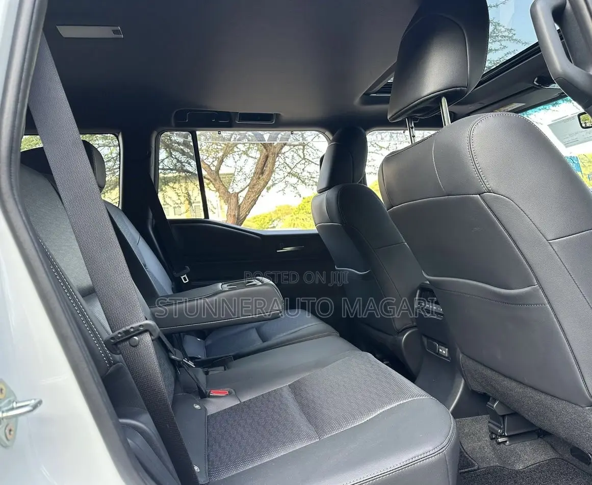 New Toyota Land Cruiser Prado 2025 White