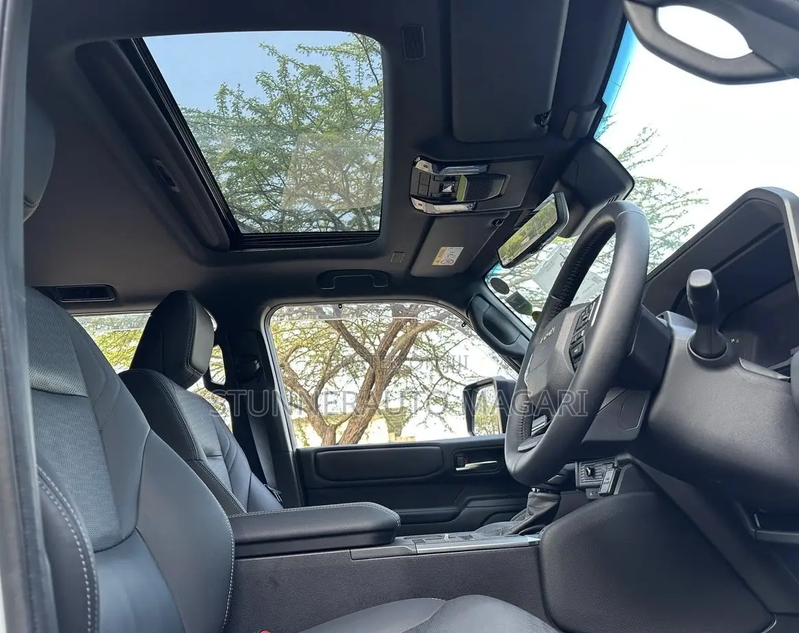 New Toyota Land Cruiser Prado 2025 White