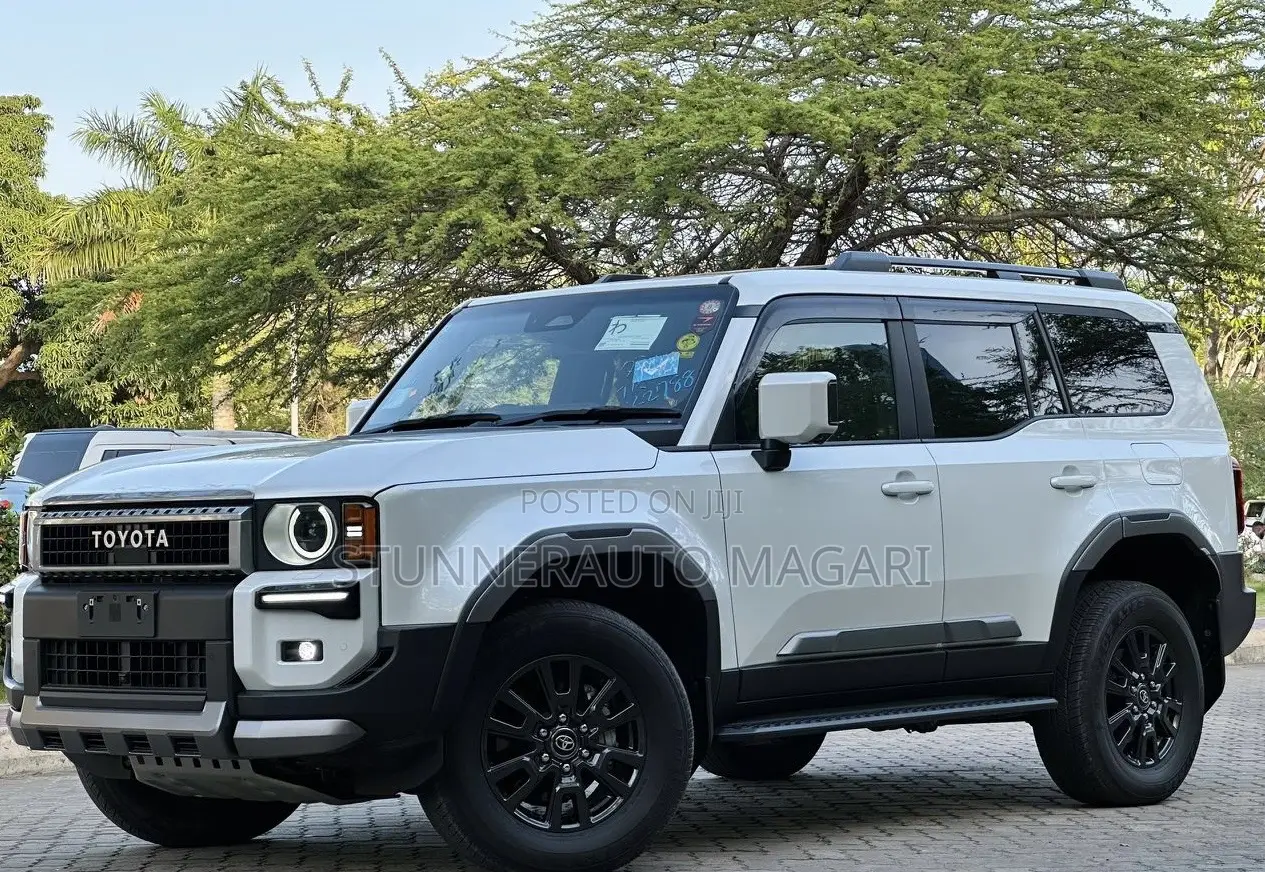 New Toyota Land Cruiser Prado 2025 White