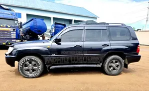 Toyota Land Cruiser 2006 Black