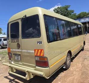 Toyota Coaster 1997