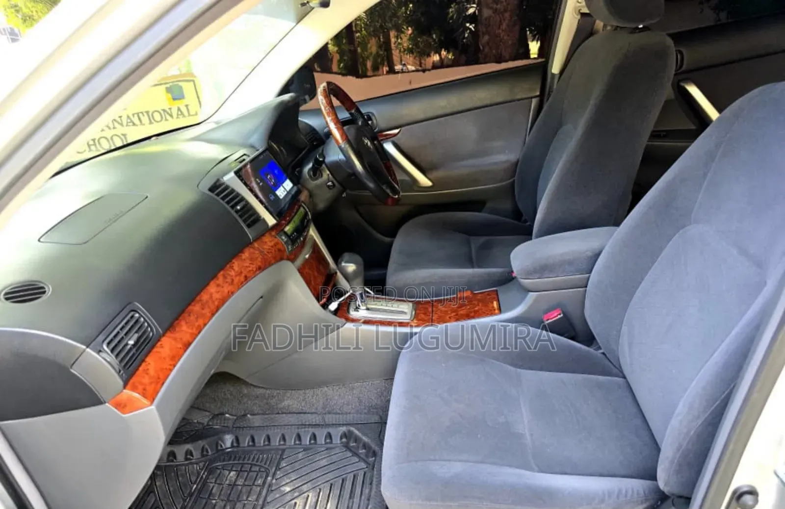 Toyota Premio 2005 Silver