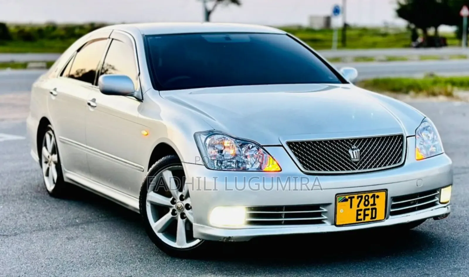 Toyota Crown Royale 2005 Silver