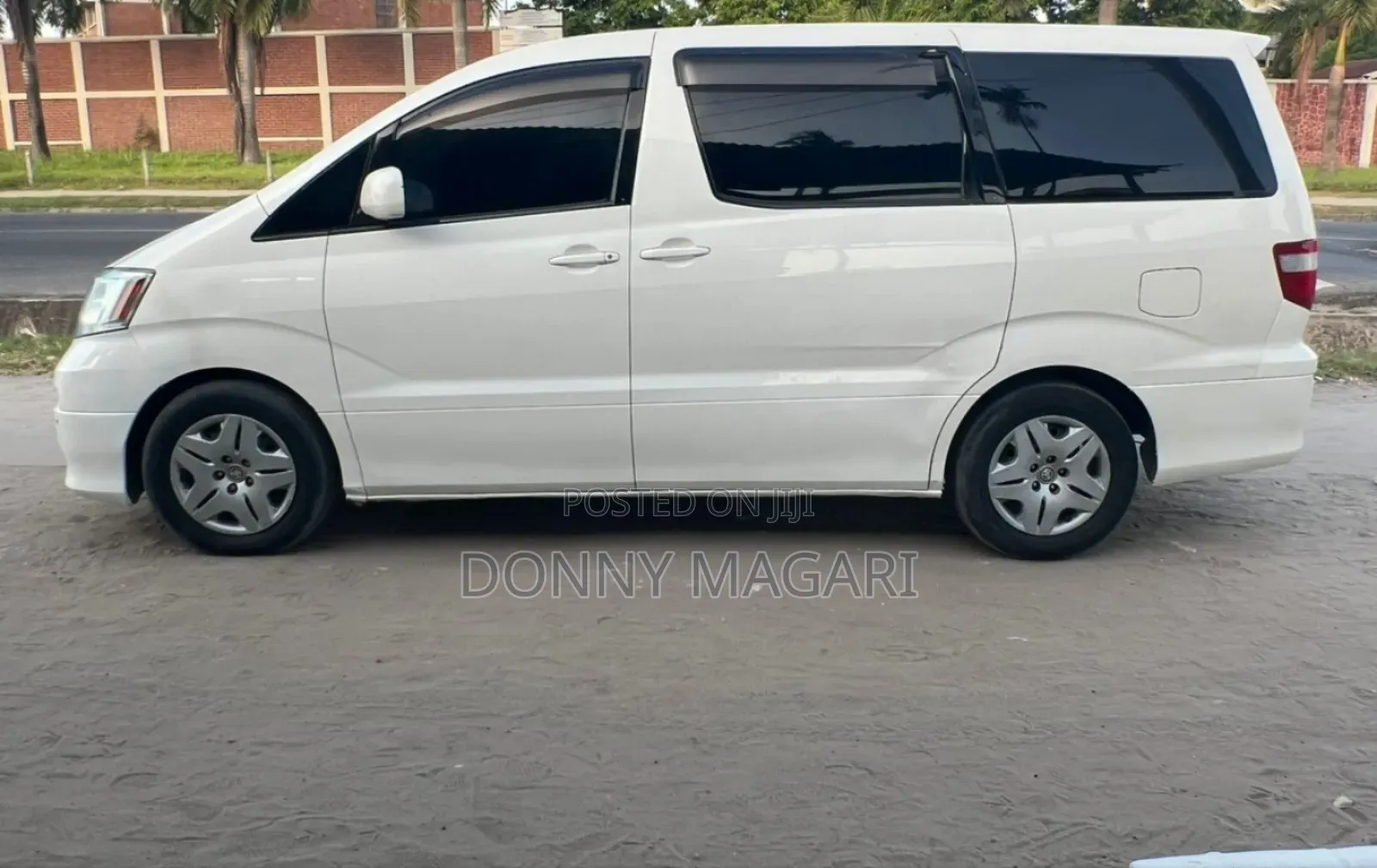 Toyota Alphard 2003 White