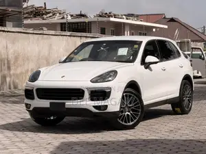 Porsche Cayenne 2015 White