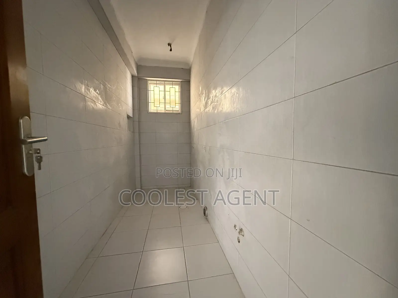 18bdrm Apartment in Coolest Estate, Msasani for rent