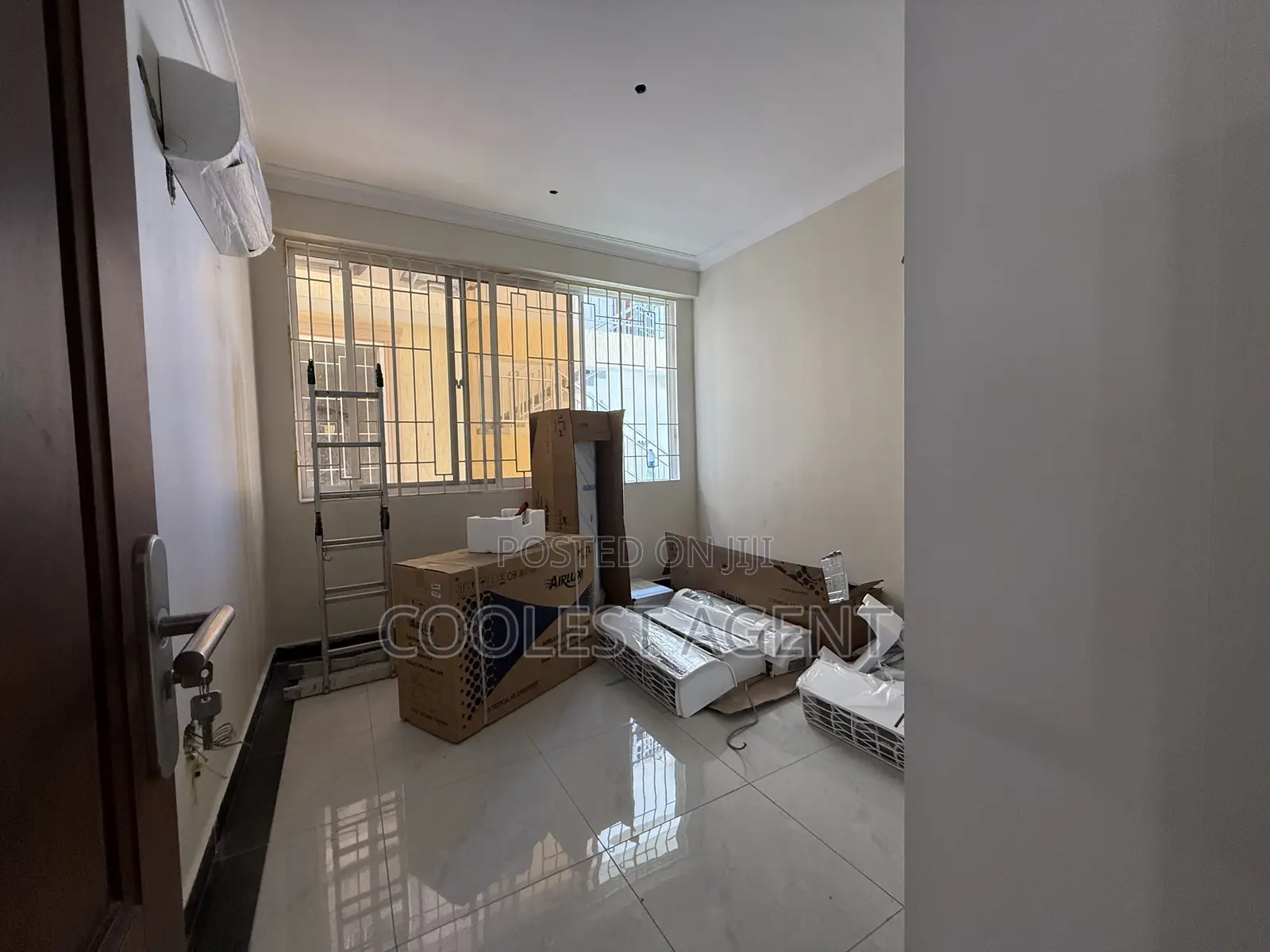 18bdrm Apartment in Coolest Estate, Msasani for rent