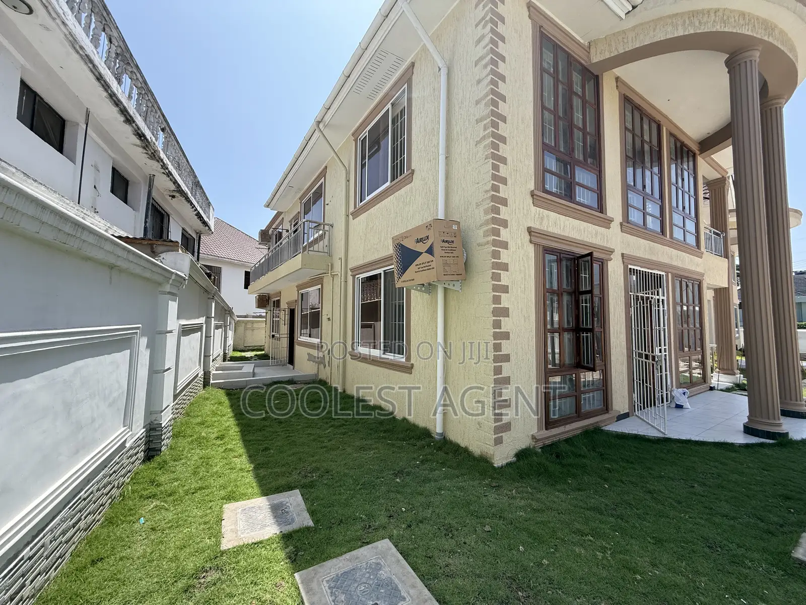 18bdrm Apartment in Coolest Estate, Msasani for rent