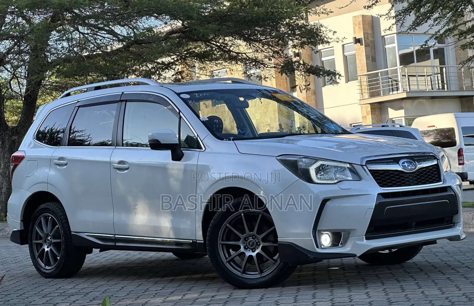 Subaru Forester 2.0XT Touring 4dr SUV AWD (2.0L 4cyl Turbo CVT) 2014 White