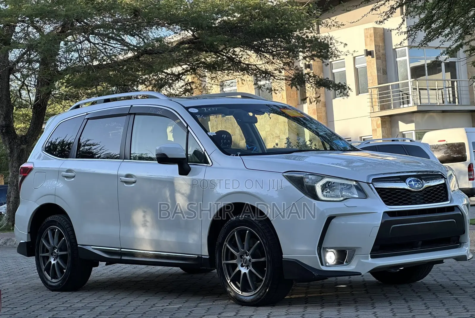 Subaru Forester 2.0XT Touring 4dr SUV AWD (2.0L 4cyl Turbo CVT) 2014 White