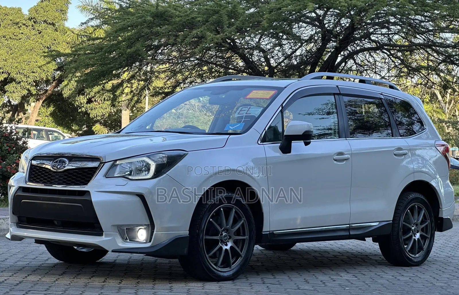 Subaru Forester 2.0XT Touring 4dr SUV AWD (2.0L 4cyl Turbo CVT) 2014 White