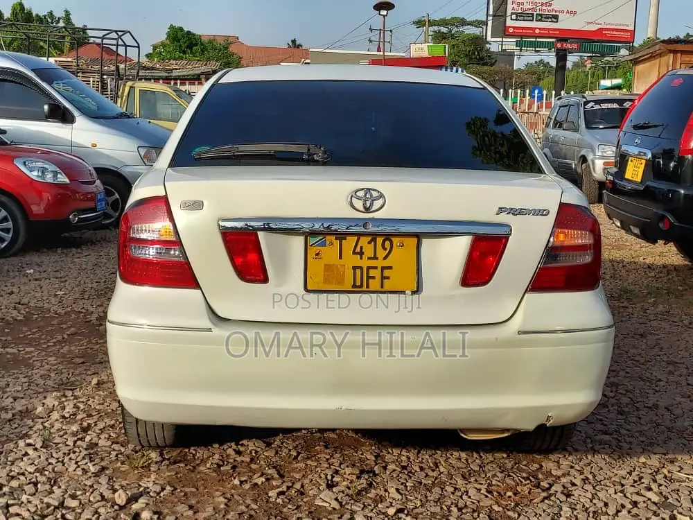 Toyota Premio 2006 White
