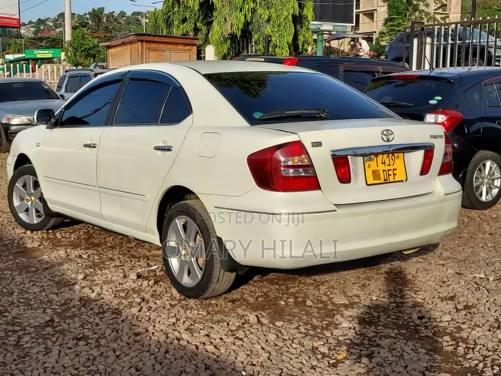 Toyota Premio 2006 White