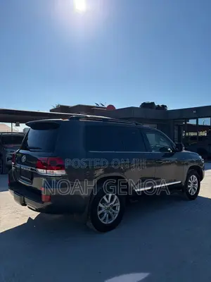 Toyota Land Cruiser 4.5 V8 VXR 2019 Gray