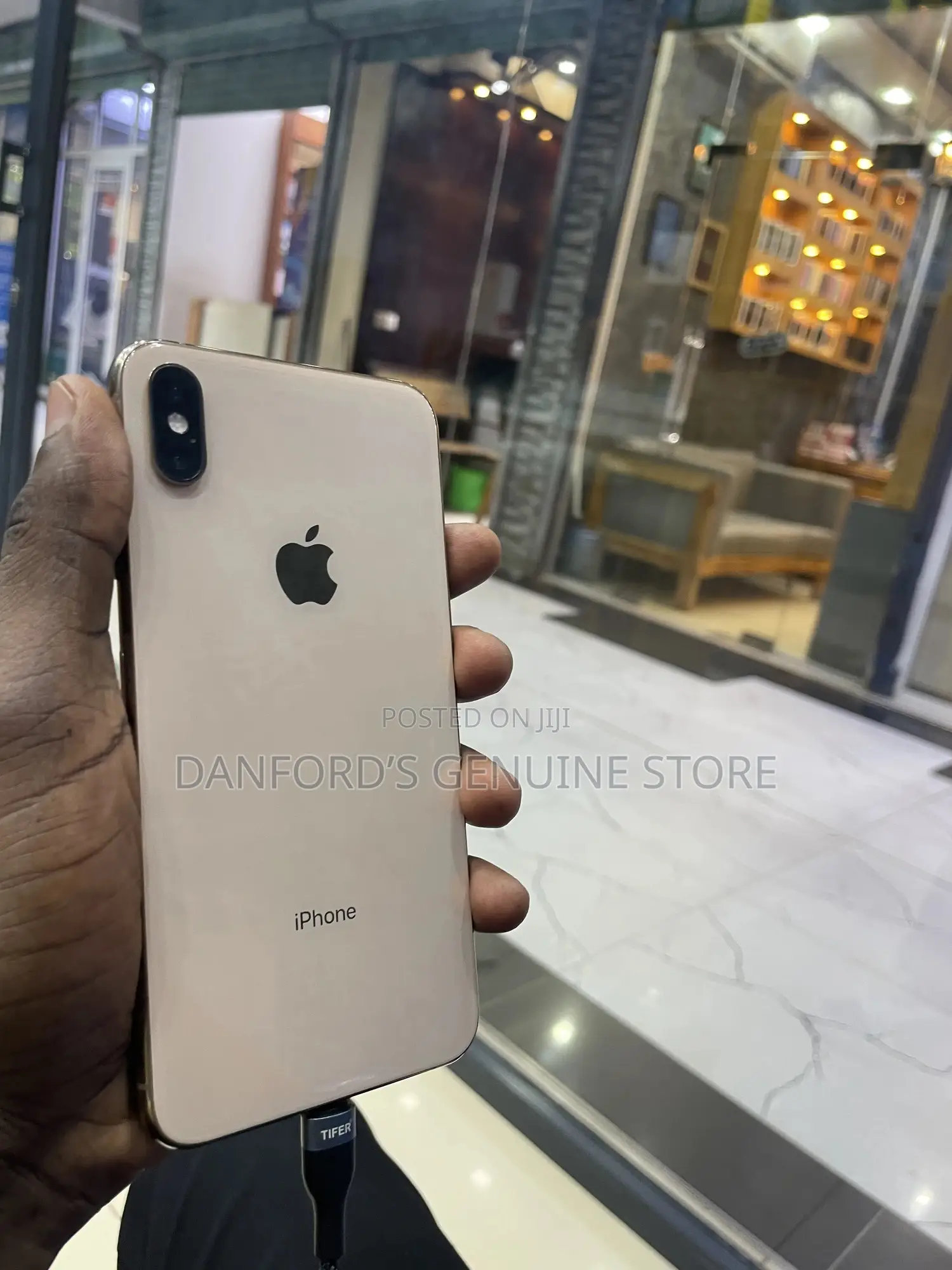 Apple iPhone XS Max 64 GB Gold
