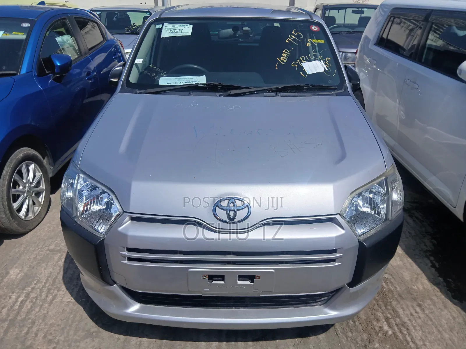 Toyota Succeed SV Premium 2014 Silver