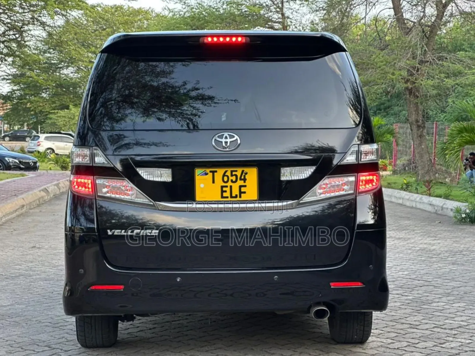Toyota Alphard 2010 Black